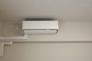まだまだ使えるエアコン　1年使用しました。 寿命が来たエアコン使い続けるのは危険!】回収してもらう目安は